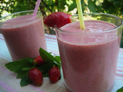 Jordbær yoghurt smoothie