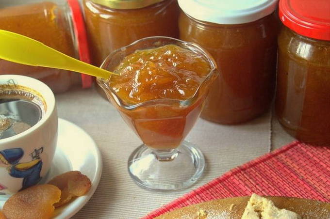 Gelbes Kirschpflaumengelee für den Winter