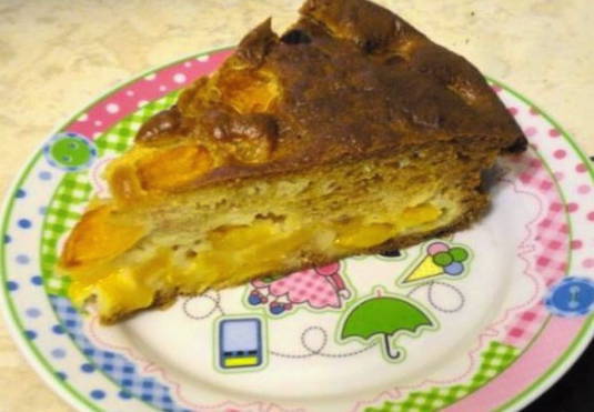 Ciasto śliwkowe w galarecie z kwaśną śmietaną