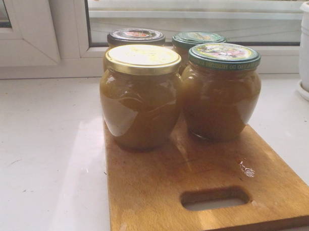 Marmelade von Ranetki mit Gelatine für den Winter